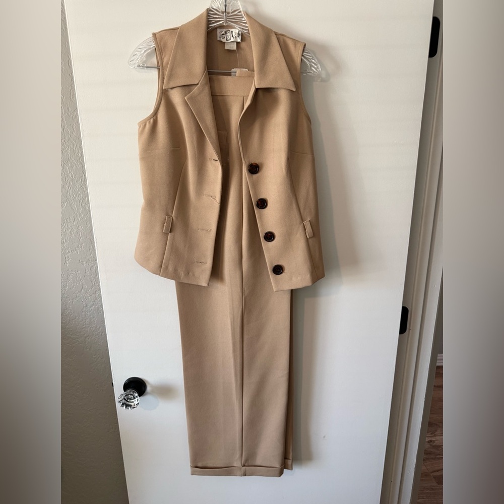 Tan Sleeveless Vest and Pants Set